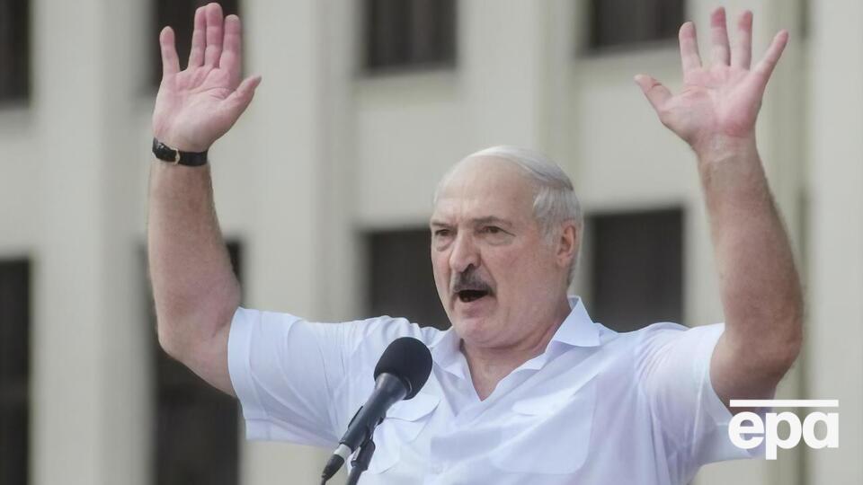 У Білорусі вже місяць протестують проти Лукашенка