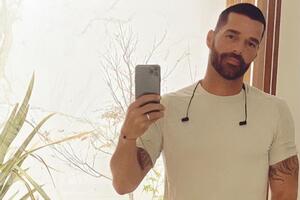 Мартин обратился к мужу: Я так сильно люблю тебя