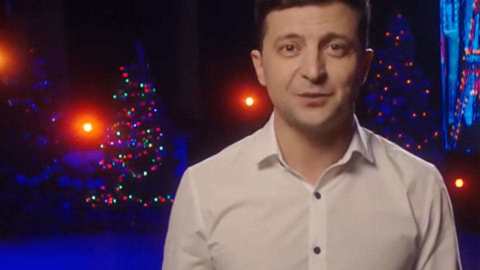 У ніч на 1 січня 2019 року Зеленський оголосив, що йде у президенти