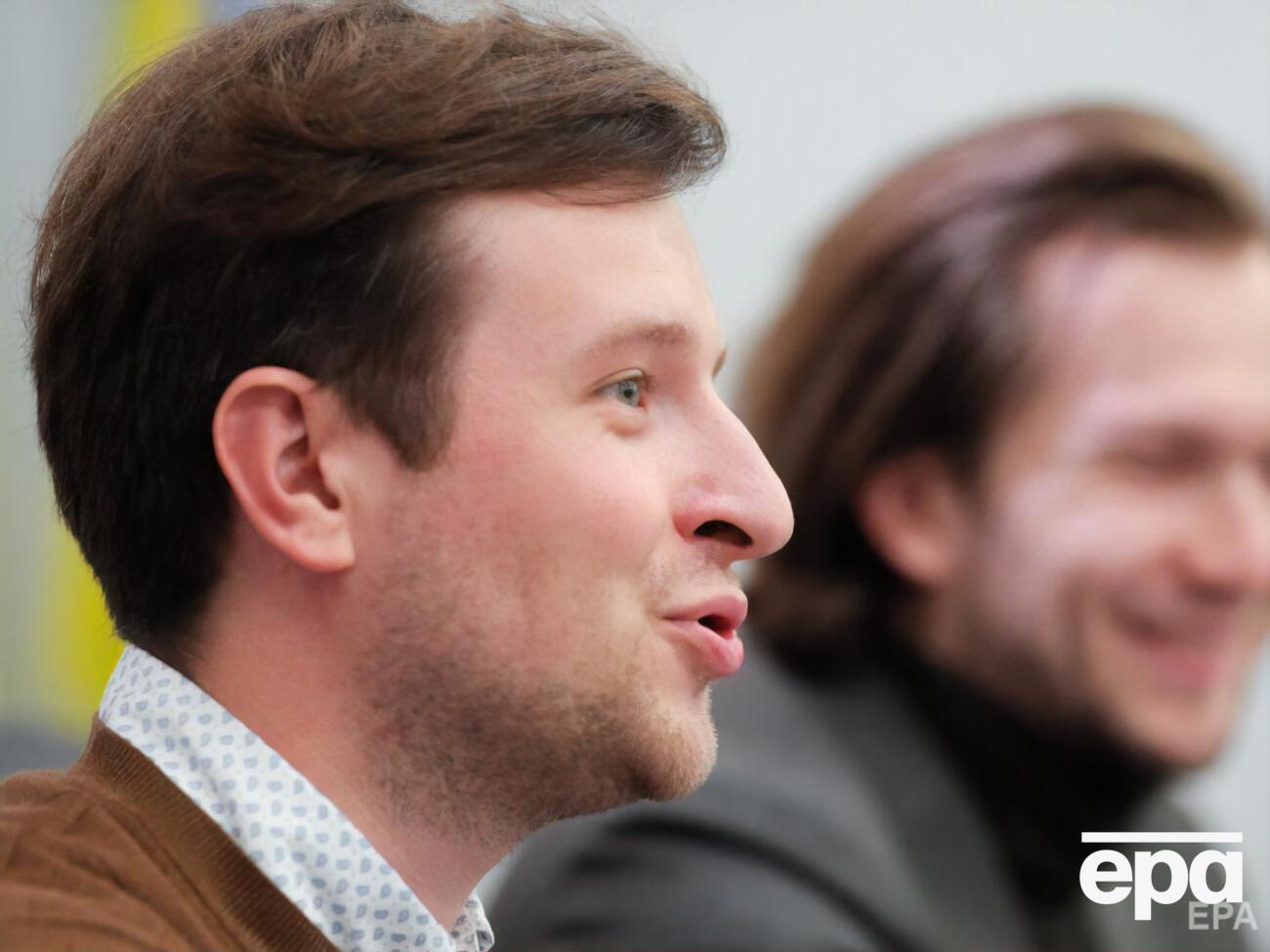 Родненков і Кравцов наразі в Україні