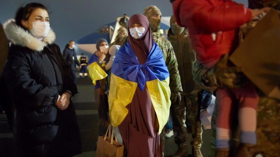 Украинцы вернулись из сирийского лагеря "Родж" ночью 1 января