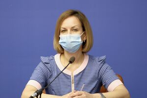 Оформить пенсию жители ОРДЛО могут в отделениях Пенсионного фонда на подконтрольных Украине территориях, отметила Лазебная