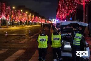 В новогоднюю ночь во Франции действовал комендантский час