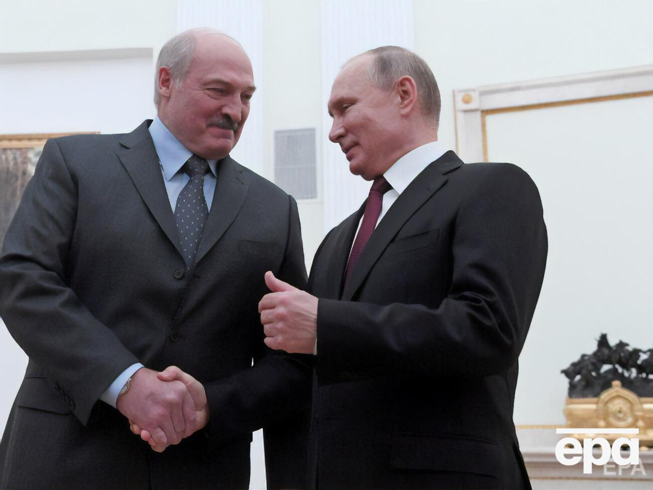 Путін один із перших привітав Лукашенка з перемогою на президентських виборах минулого року
