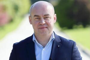 Надал: Наши школы заставляют перейти на дистанционное обучение до 24 января