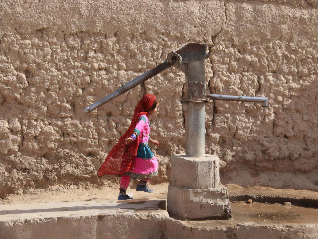 Від авіаударів в Афганістані у 2020 році постраждало приблизно 200 мирних жителів