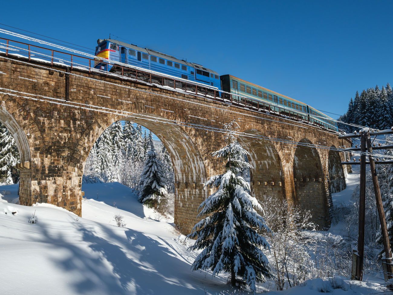 Сейчас билеты на поезд можно купить в железнодорожных кассах и онлайн на сайте "Укрзалізниці"