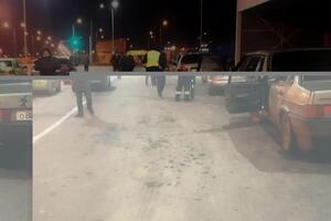 Кримських татар протримали на Керченському мосту приблизно дев'ять годин і так і не пустили в Ростов-на-Дону