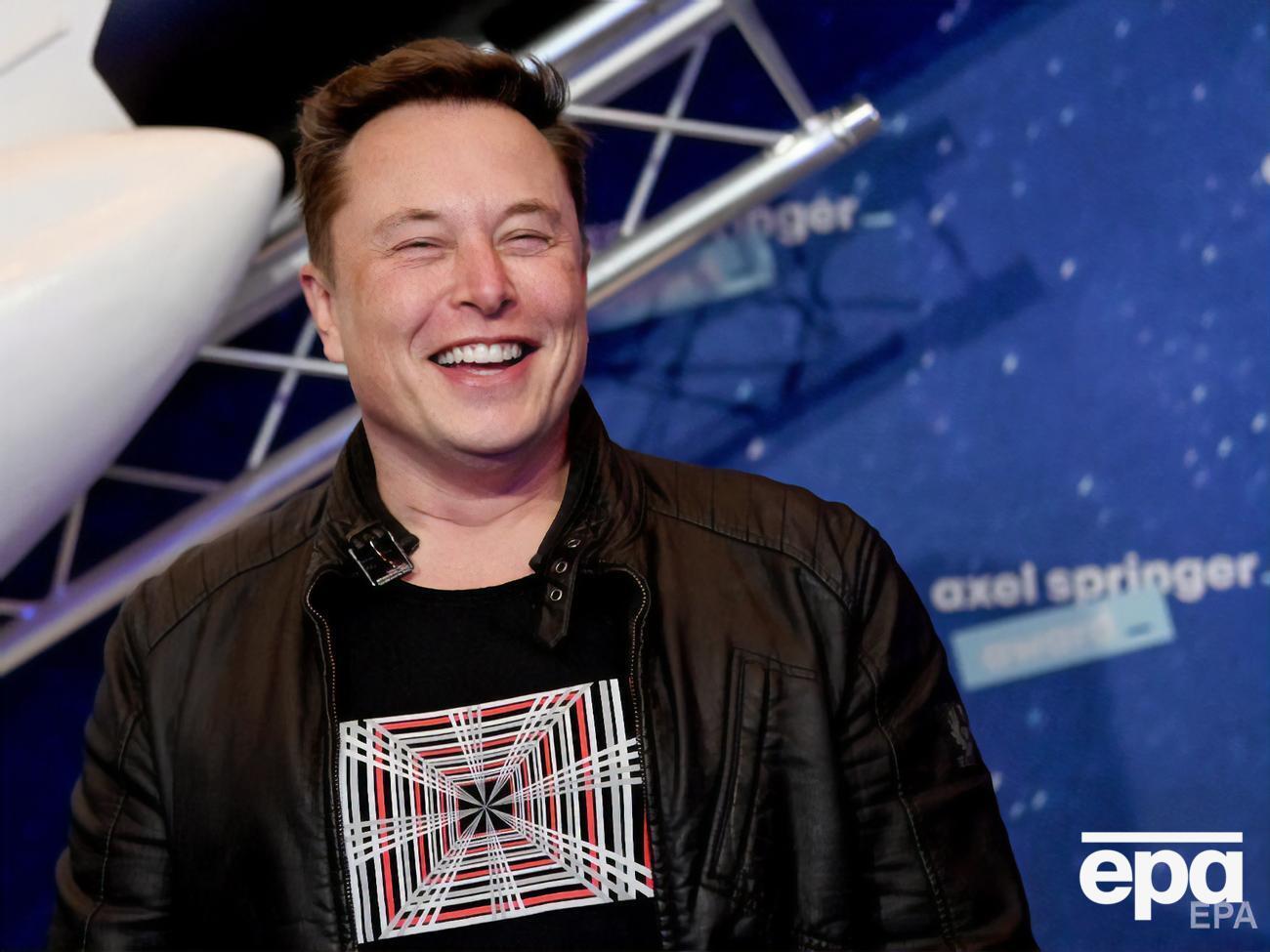 По версии Bloomberg Маск продолжает сохранять первое место в рейтинге самых богатых людей в мире