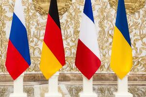 12 січня зустріч радників у Берліні тривала понад шість годин