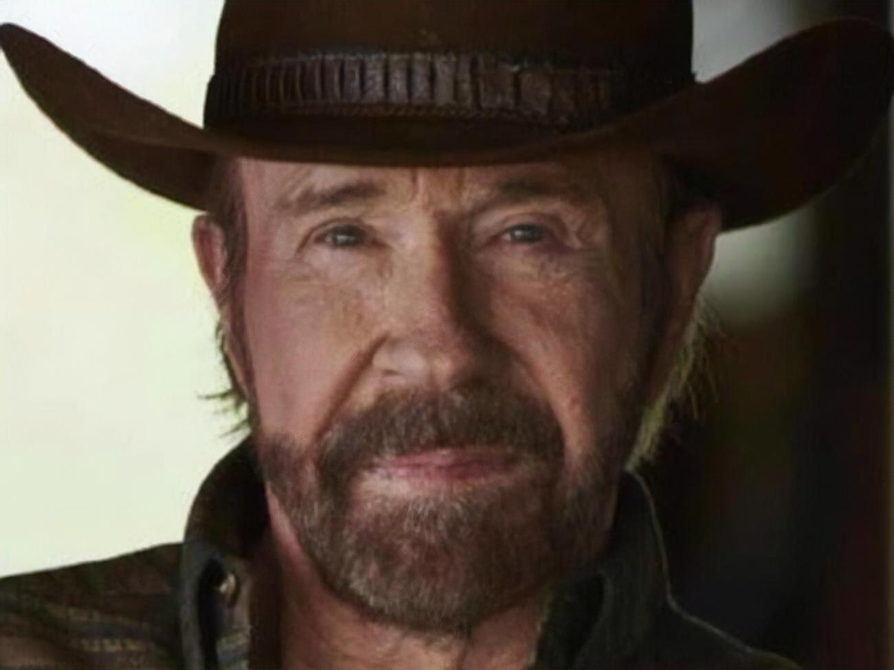 Норриса подозревали в участии на митинге в поддержку Трампа