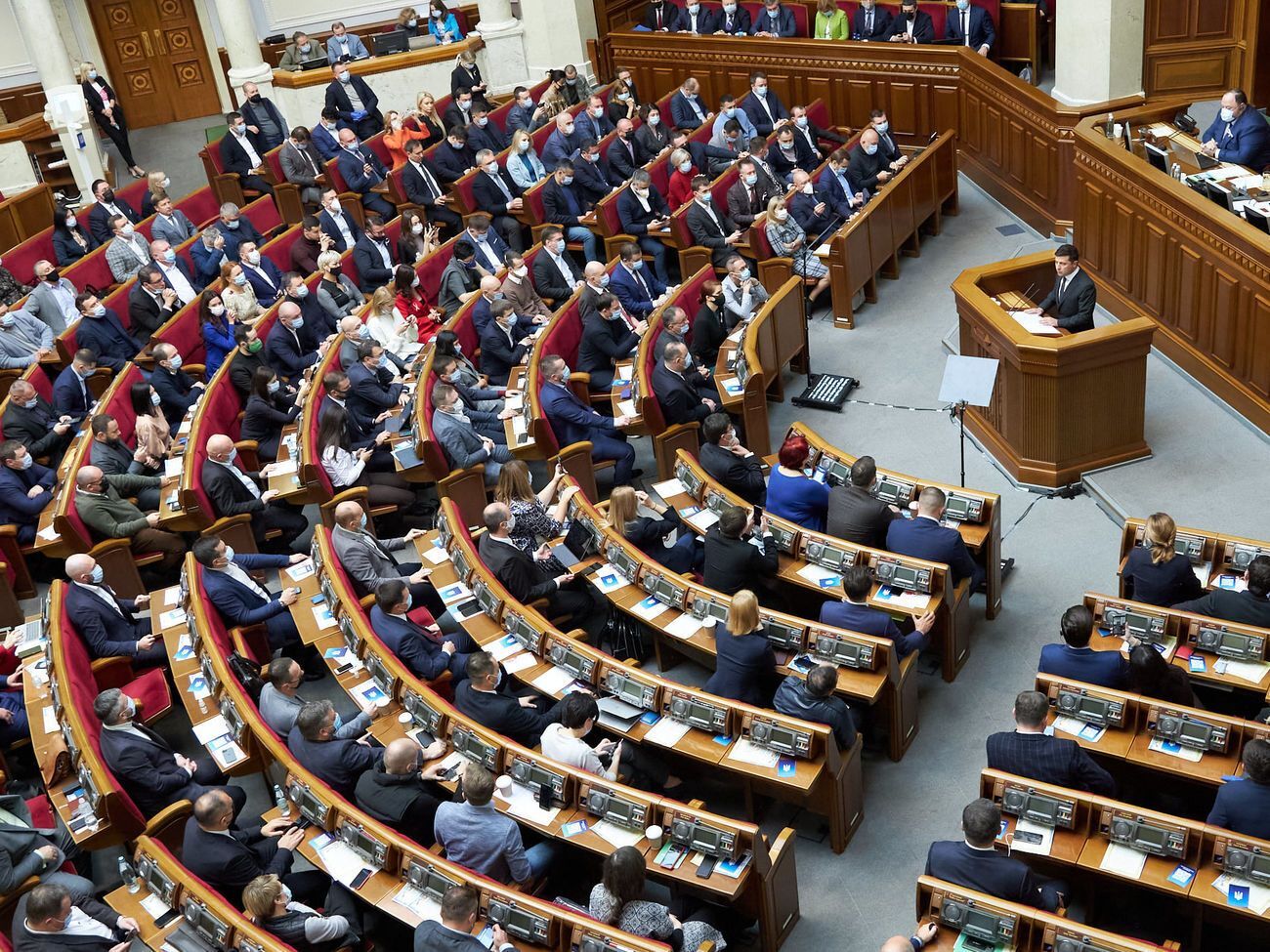 226 і більше депутатів від "Слуги народу" 2020 року проголосували тільки за 37 із 230 ухвалених законів