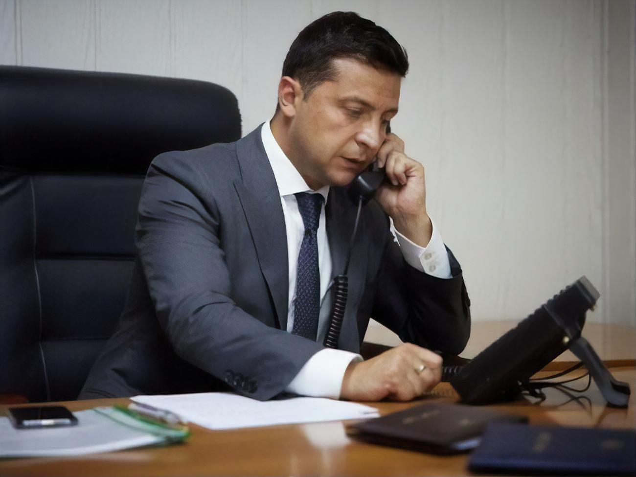 Зеленский провел телефонный разговор с португальским коллегой