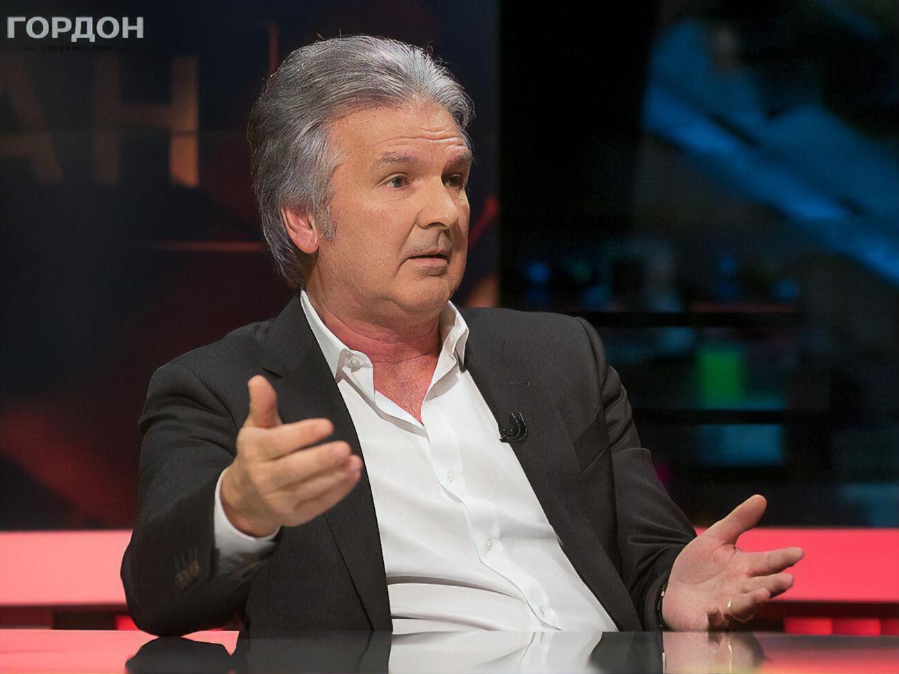 Швець:&nbsp;Тутешні експерти пояснюють, що значна частина російської еміграції з огляду на особливості свого менталітету підпадає під зовнішні маніпуляції