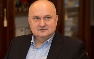 Смешко: Друзья президента уже сели на схемы, в которых предыдущие и нынешние чиновники переплетаются