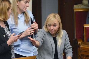 Устинова: В конце концов "конкурс Степанова" из всех производителей прошел только один – Sinovac Biotech