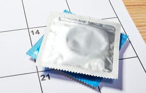 Ляшко отметил, что презервативы – это медицинские изделия, на которые нет ограничения