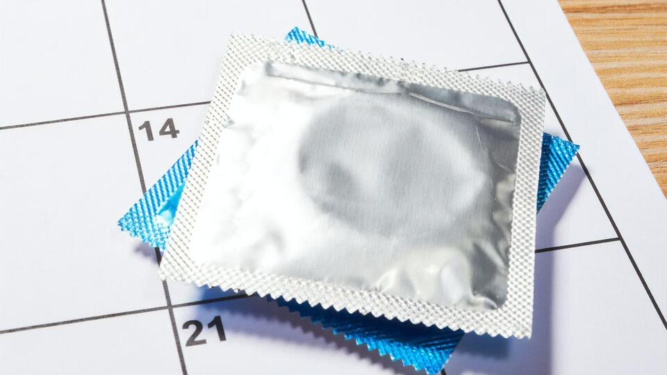 Ляшко отметил, что презервативы – это медицинские изделия, на которые нет ограничения