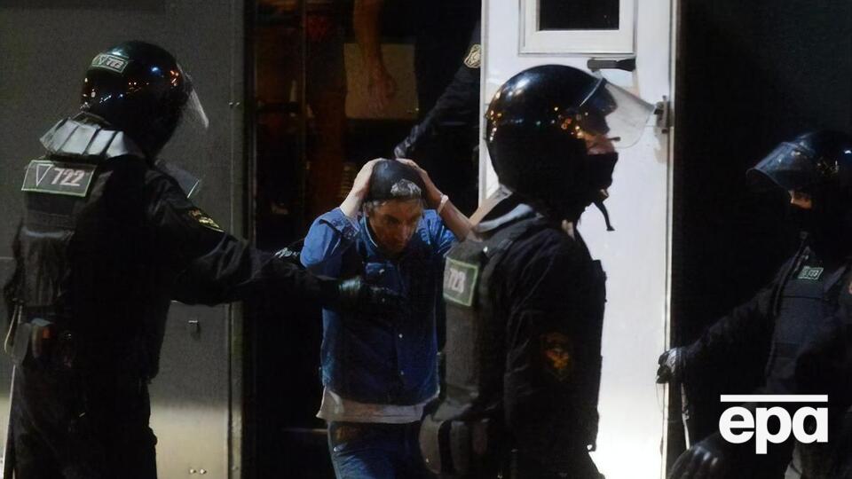 У білоруській міліції записи про дозвіл застосовувати зброю до протестувальників називають фейком