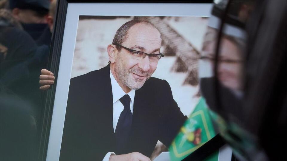 У грудні 2020 року стало відомо, що Кернес помер