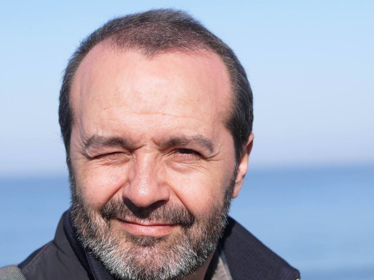 Самолет с Навальным хоть где-то посадили, а не грохнули под плохие метеоусловия