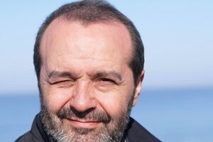 Самолет с Навальным хоть где-то посадили, а не грохнули под плохие метеоусловия