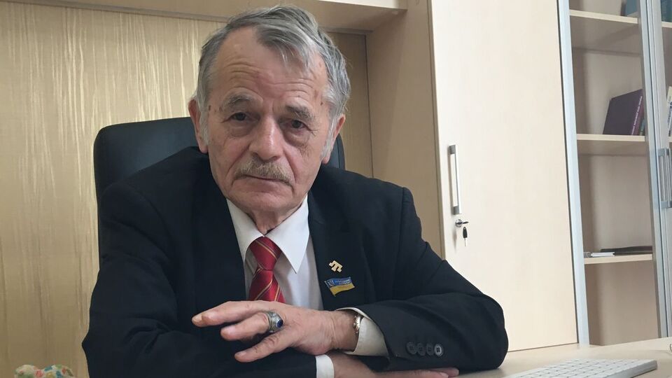 Джемилев: Происходит засоление почв