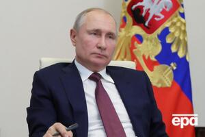 Эггерт считает, что Путин (на фото) научился "жить в изоляции"