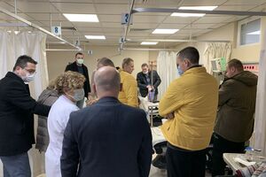 Українських моряків уже виписали з лікарні
