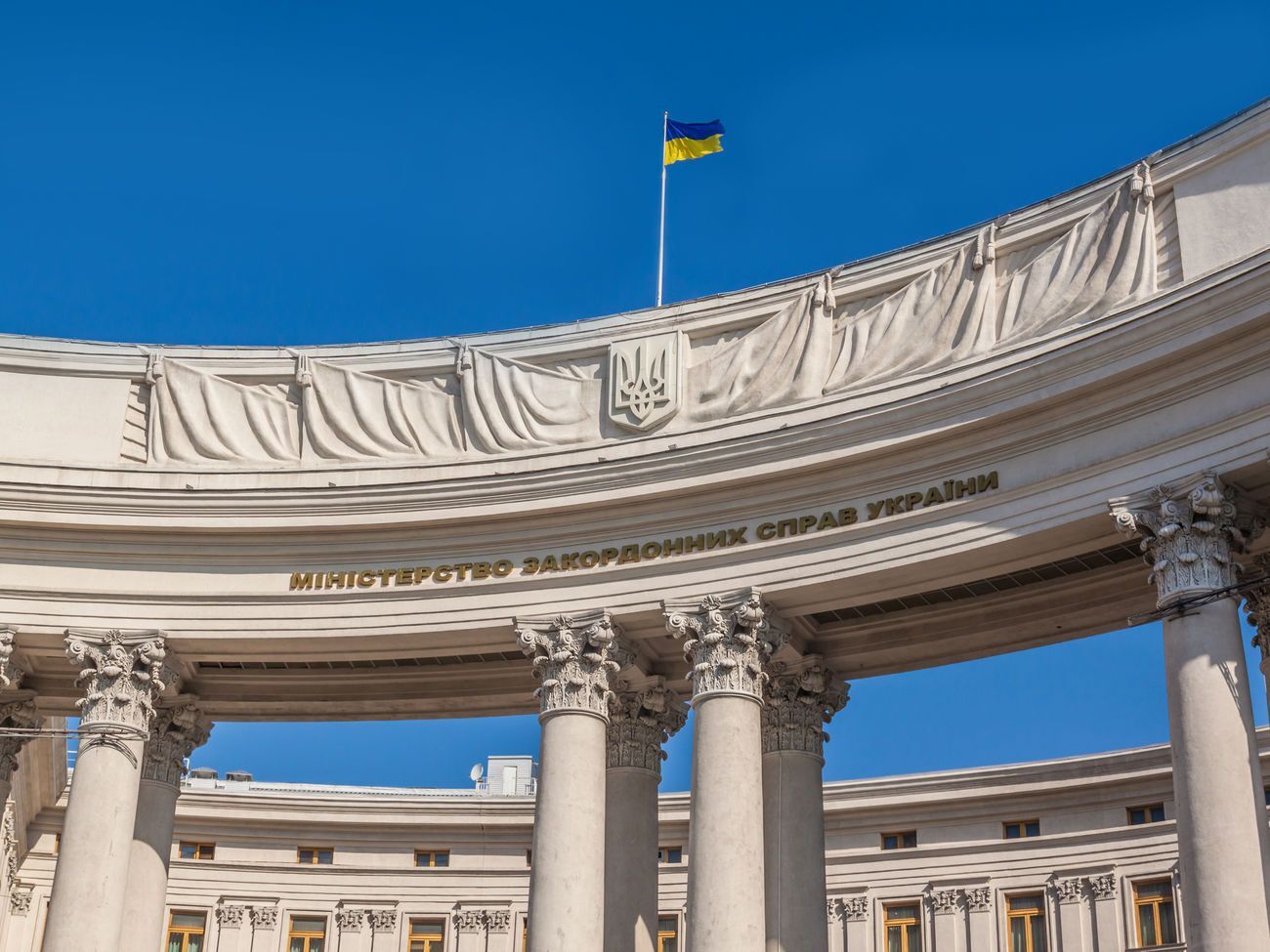МЗС України вимагає від російської влади звільнити всіх політичних в'язнів