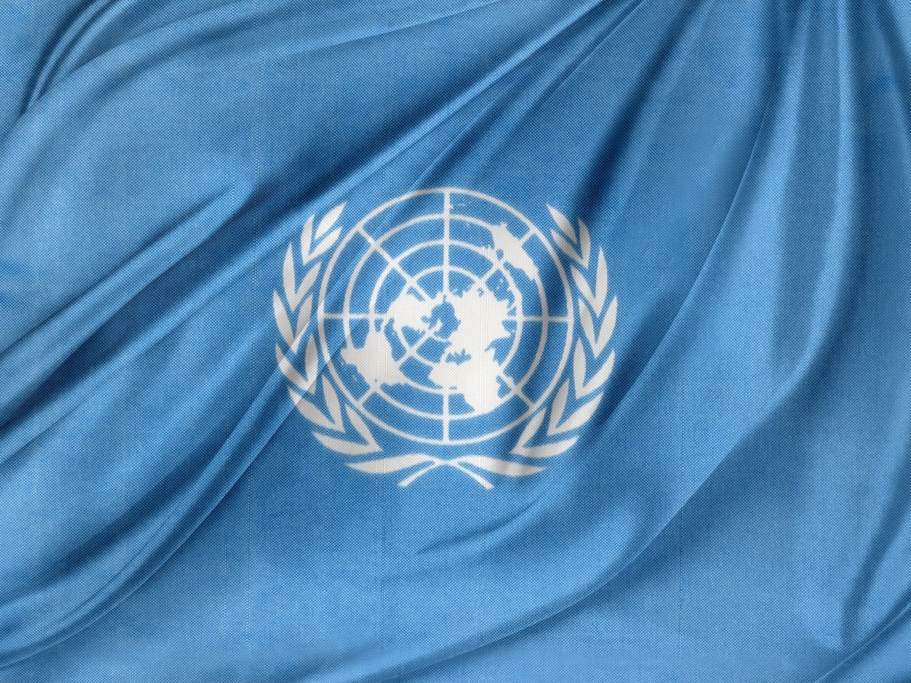 Страна теряет право голоса в ООН, если ее долг организации превышает по размеру платеж за последние два года