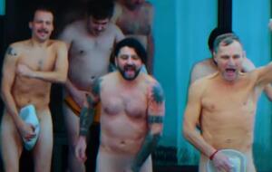 Після лазні учасники "ВВ" вибігли голими на мороз