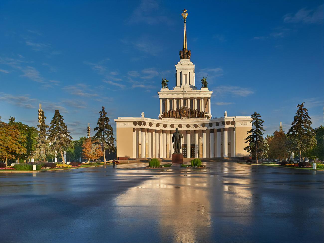 Берия появится в павильоне ВДНХ, посвященном атомной энергетике