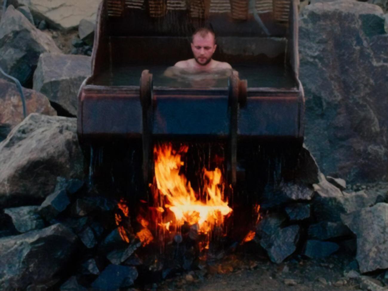 В "Атлантиде"&nbsp;снимались волонтеры и&nbsp;военные, принимавшие участие в&nbsp;боевых действиях на&nbsp;востоке Украины