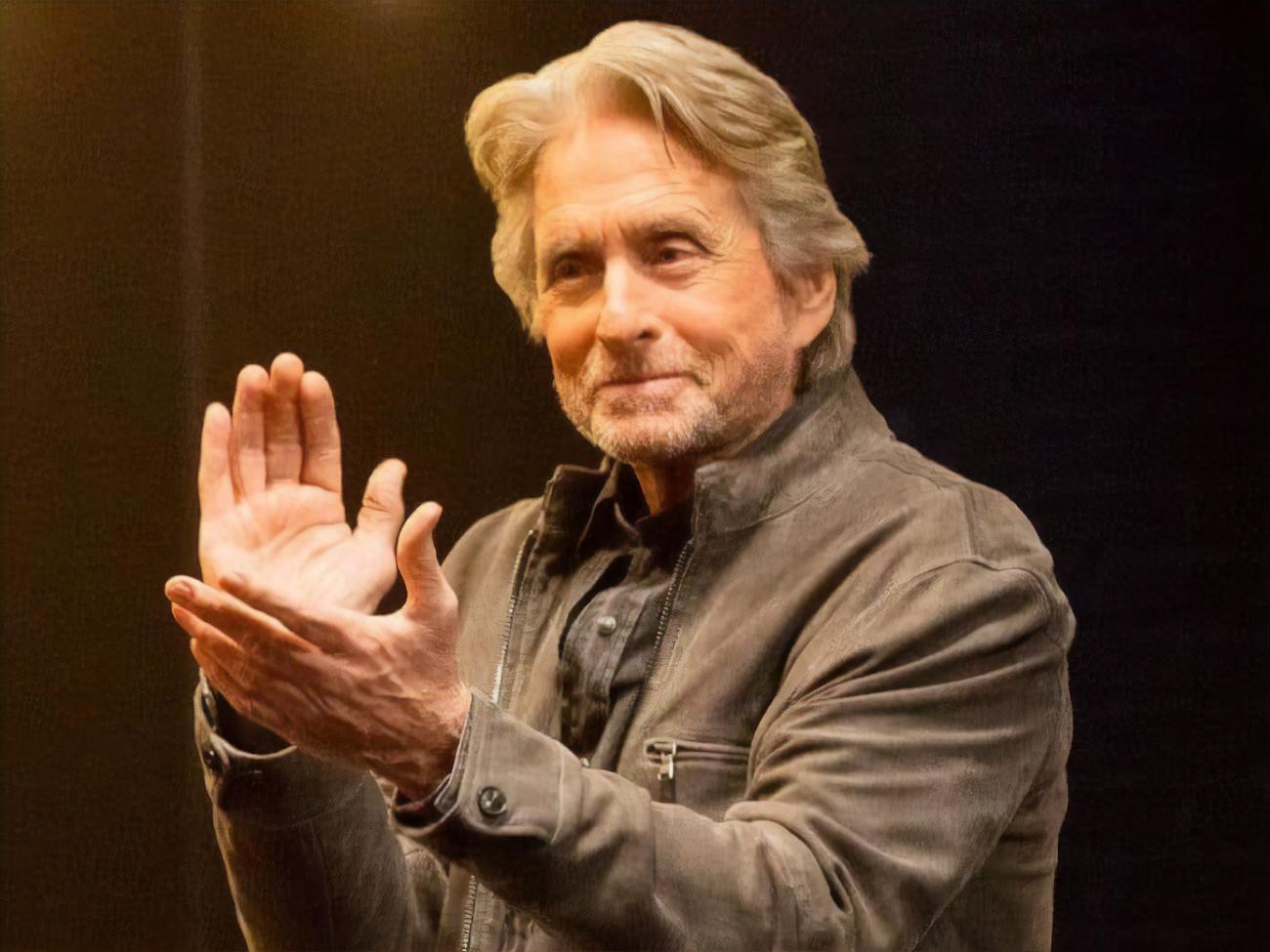 Дуглас: Уперше побачив свого внука