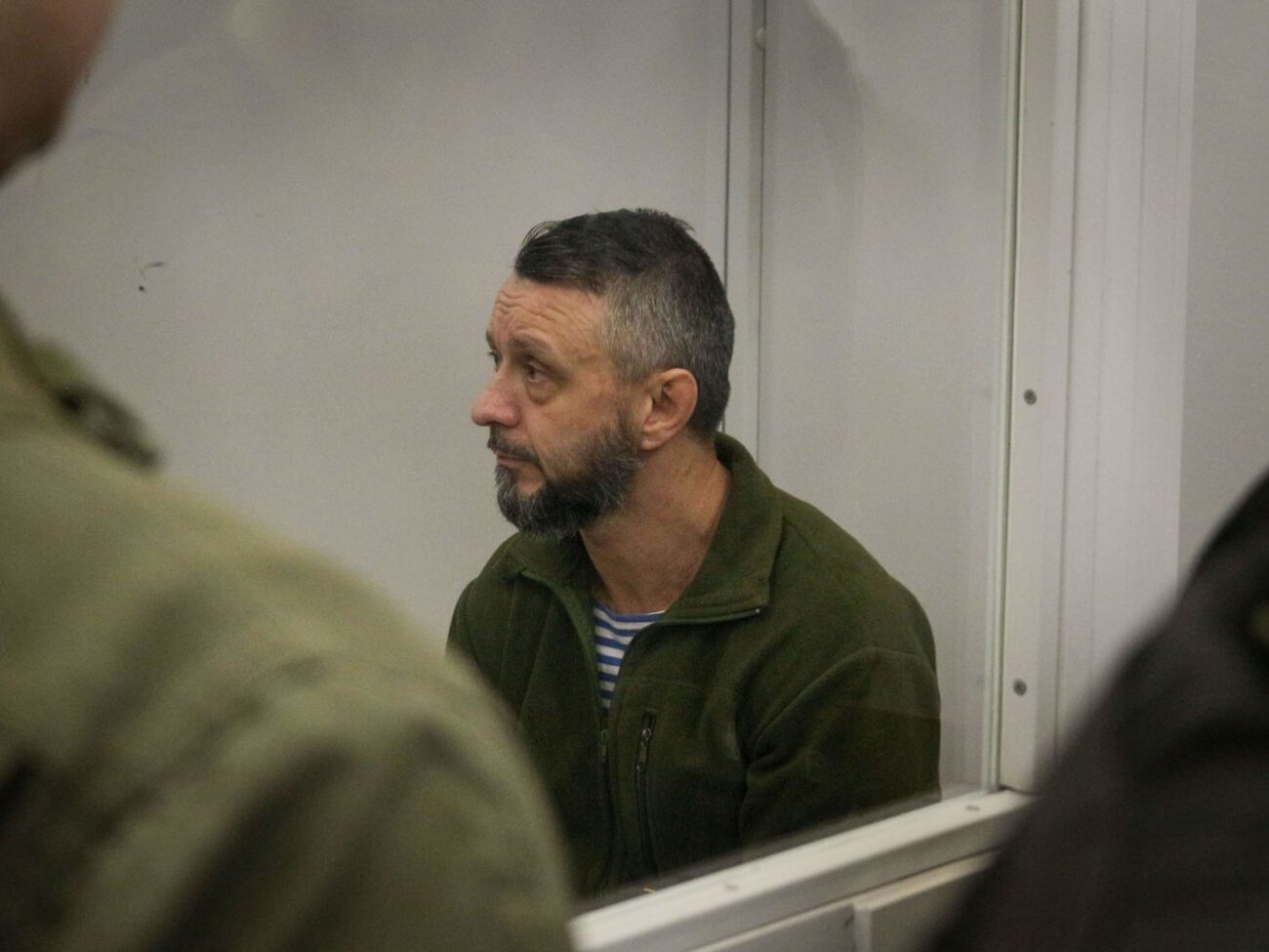 Адвокат просив суд відпустити Антоненка під особисте зобов'язання