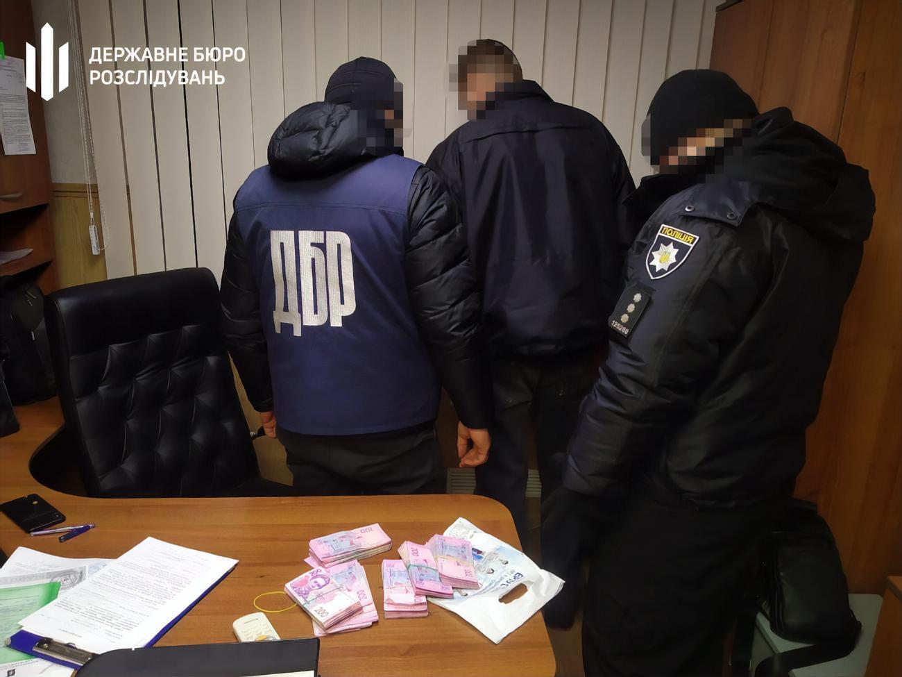Затриманим загрожує позбавлення волі на строк від п'яти до 10 років