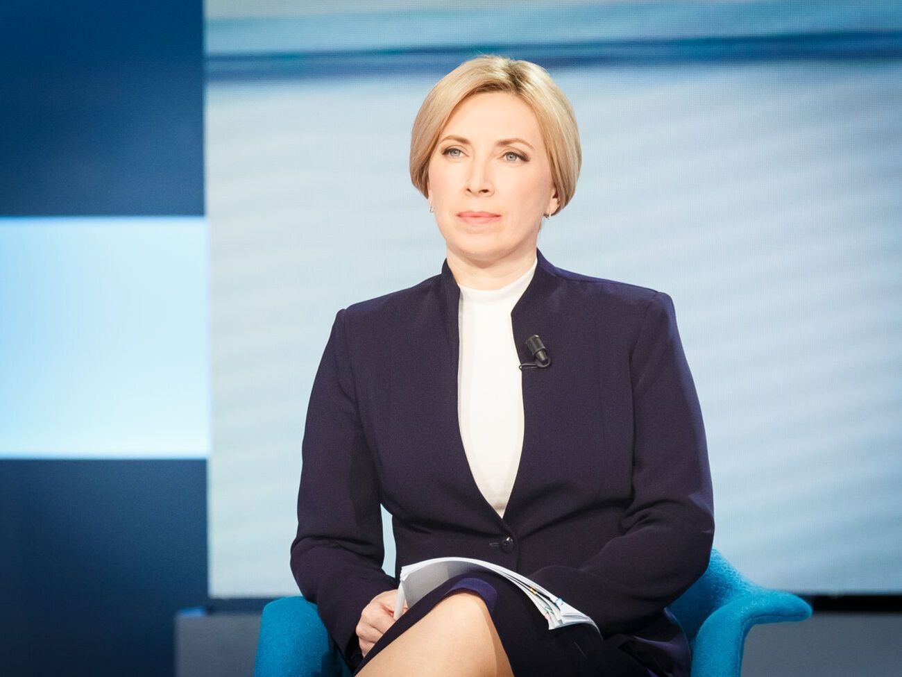 Ирина Верещук:&nbsp;Мне импонирует то, что он борется с коррупцией и не боится бросать вызов Путину.&nbsp;Но, насколько я знаю, Навальный не поддерживает возвращение Крыма Украине