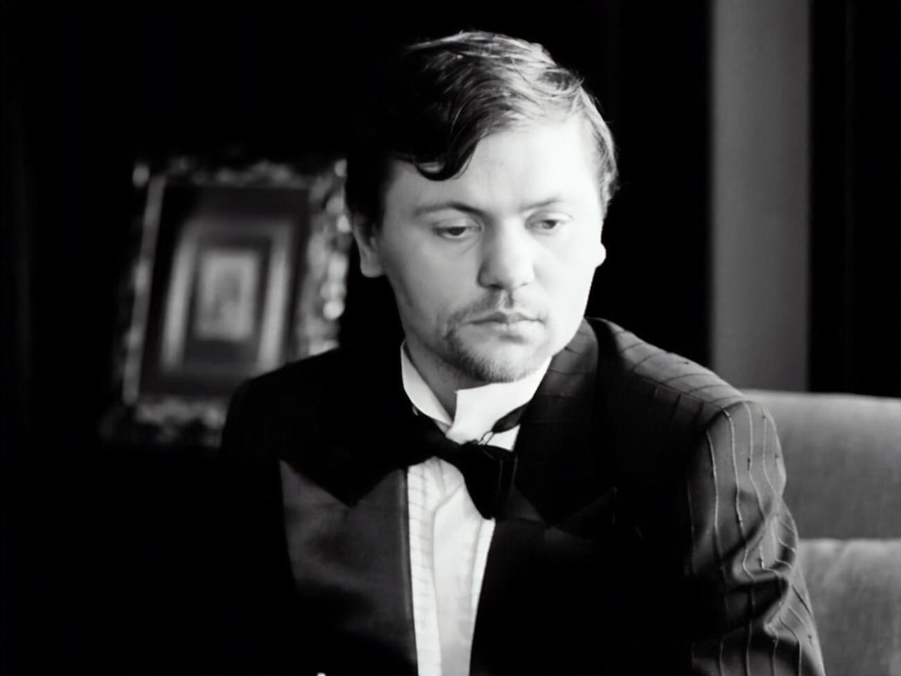 Єрмаков народився 1972 року