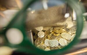 C 1 января должностной оклад учителя высшей категории составляет 6461 грн