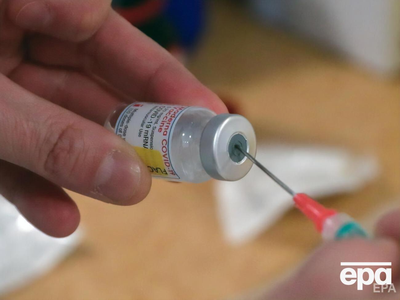 В Україні вакцинації поки не починали