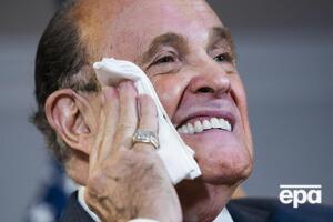 Фукс утверждает, что Джулиани (на фото) не помог Харькову с инвестициями