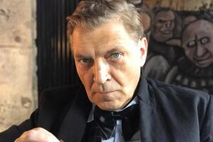 Невзоров: Не бывает физиономии диктатуры без таких прыщей в виде дворцов на физиономии