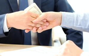 В НАПК заявили, что в 2020 году за коррупцию привлекли к уголовной ответственности 993 человека