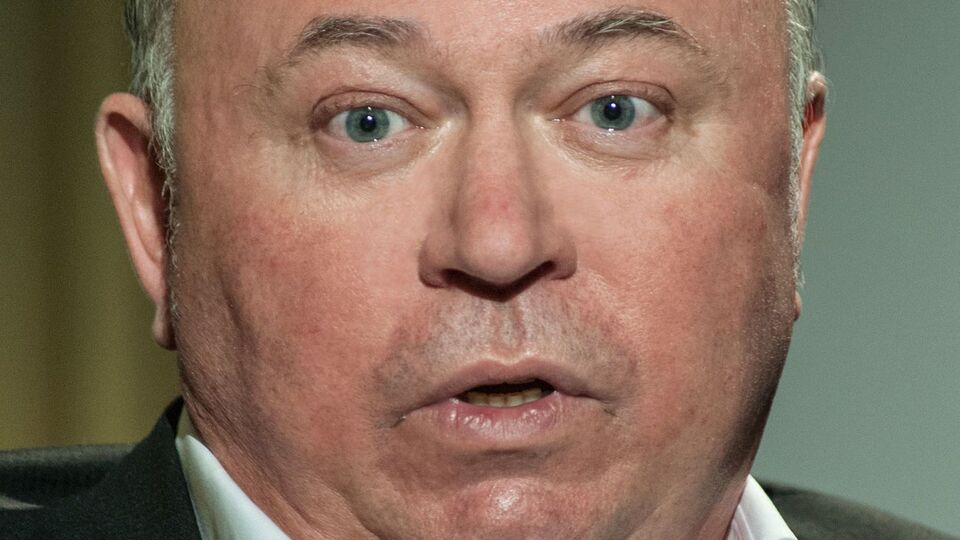 Караулов: Там не просто історія – там кохання. Причому кохання таке, що Бистрицька хотіла, щоб вони поїхали в якусь із країн, де реєструють шлюби