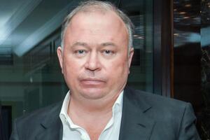 Караулов: Там много историй