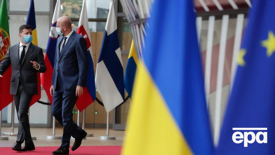 Україна та ЄС (на фото – Зеленський і Мішель під час саміту Україна – ЄС у Брюсселі 2020 року) почнуть перегляд Угоди про асоціацію цього року