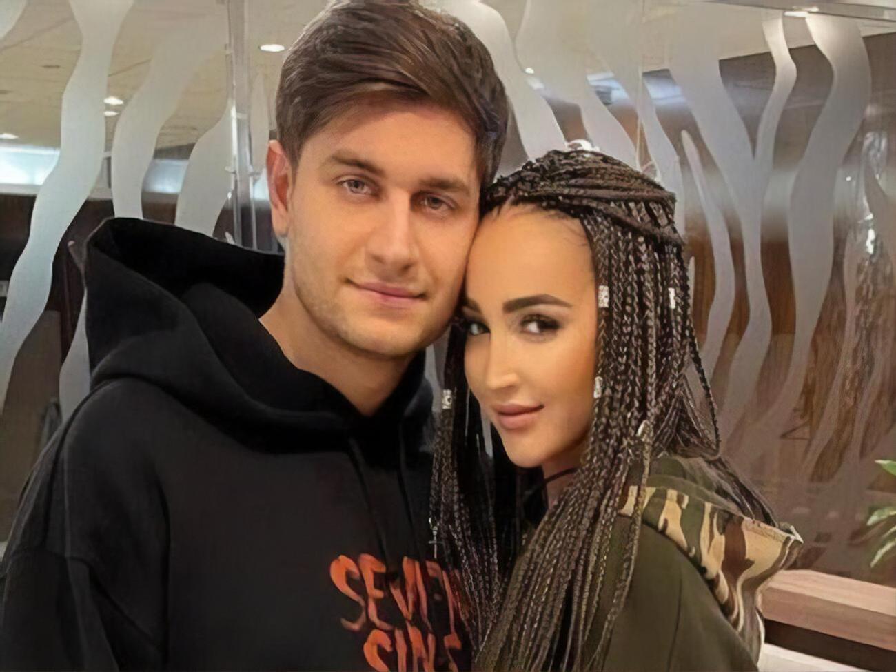 Бузова і Dava на початку січня зіграли весілля на Мальдівах