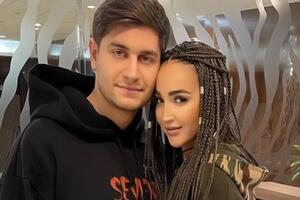 Бузова і Dava на початку січня зіграли весілля на Мальдівах