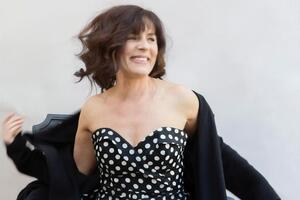 Фурлан родилась в 1955 году